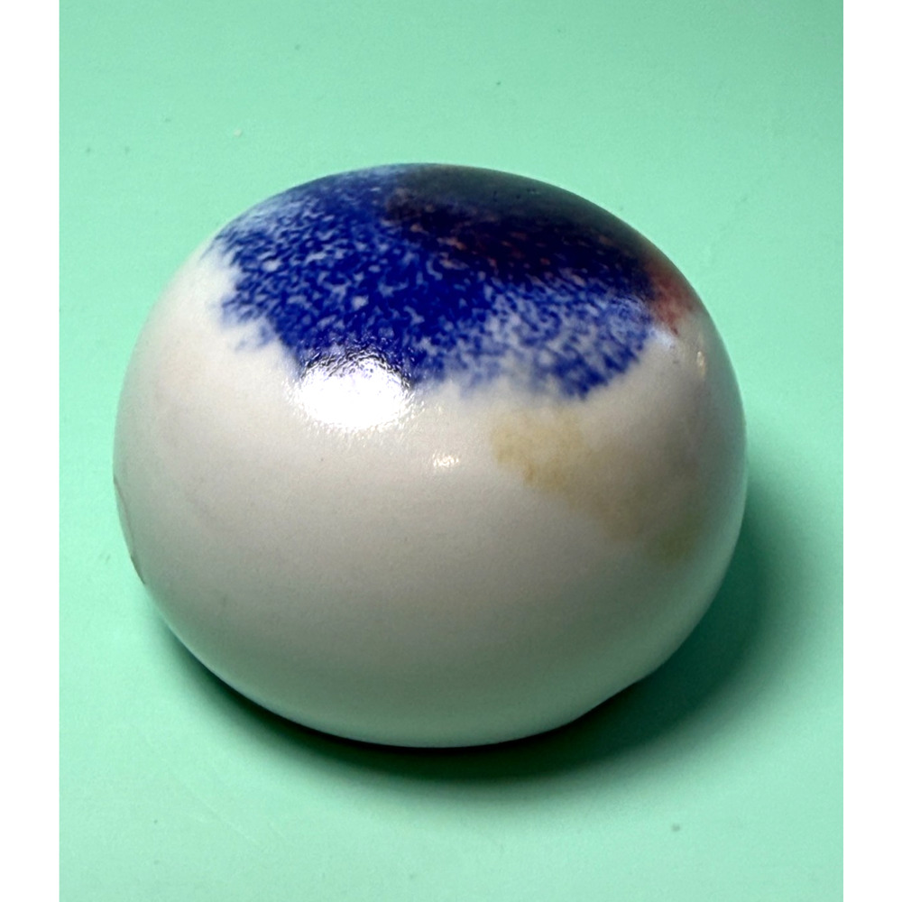 Finely Crafted Art Studio Pottery Ceramic Paperweight Signed RW Spotted Blue - Picture 3 of 6